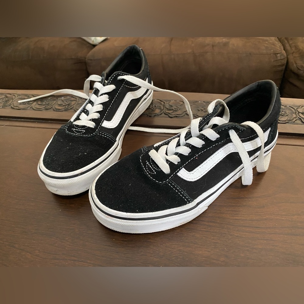 Kids vans shoes